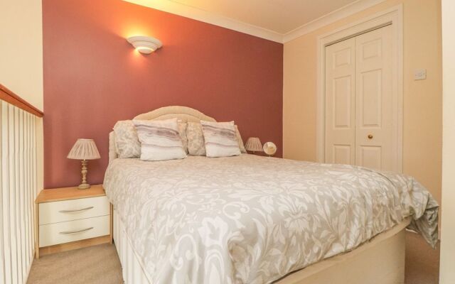 Flat 50, County House