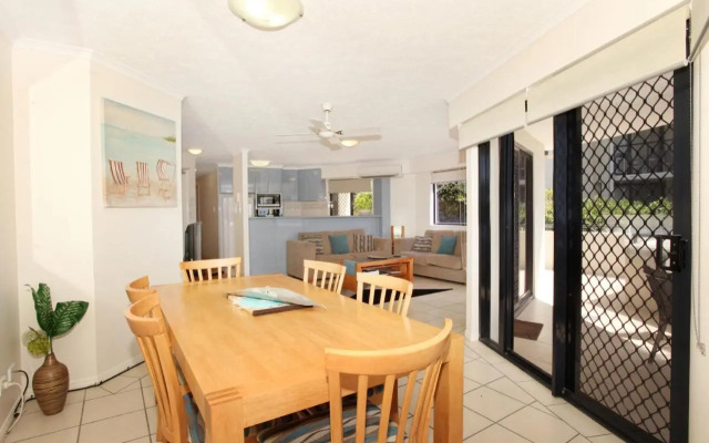 Unit 2 'The Rocks', Coolum Beach