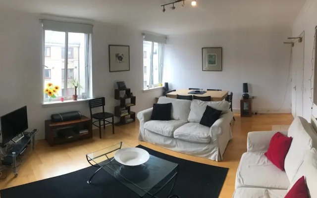 Silver Lining Fountain Bridge Apartment