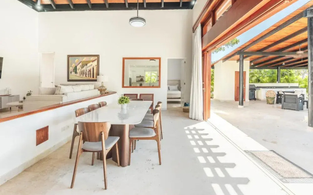 Rustic Villa With 3BR Pool bbq in Cap Cana