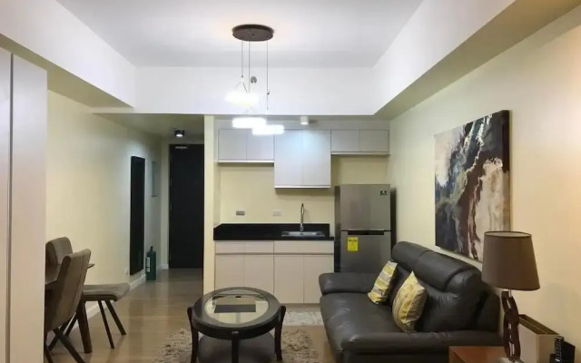 Davao Central Suites