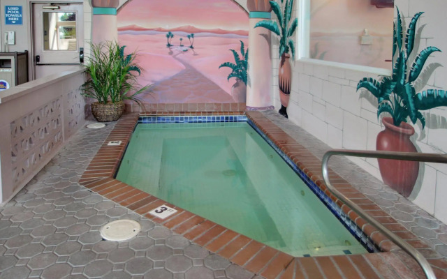 Best Western Plus Mill Creek Inn