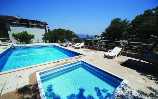 Kumlubük Otel