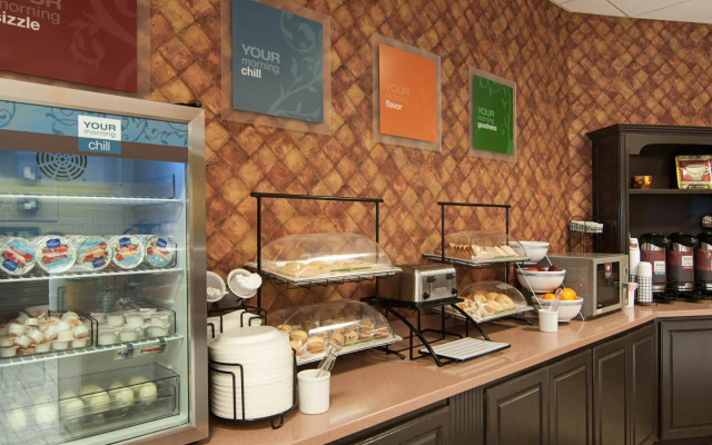 Comfort Inn & Suites near Danville Mall