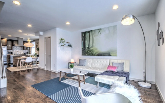 Modern Home in Seattle