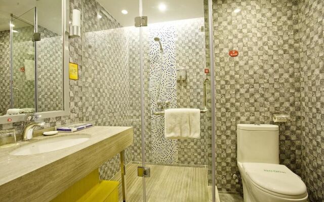 Miaozu Buyi Hotel