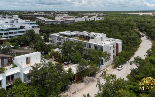 Tropical Apartment Close To The Beach