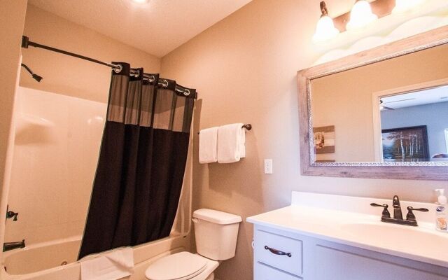 Whole In One 12 Bedroom Condo