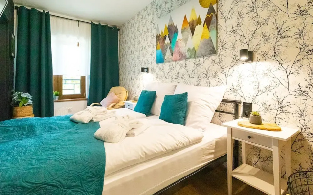 RentPlanet - Green Park Resort