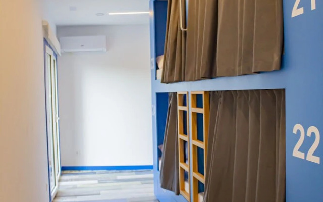 Albergue Playa Sabarís - Hostel