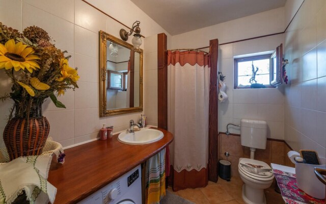 Nice Home in Sumber With Wifi and 3 Bedrooms