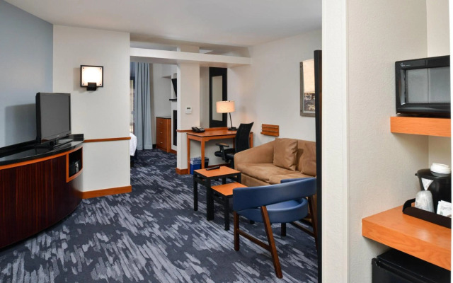 Fairfield Inn & Suites Santa Cruz - Capitola