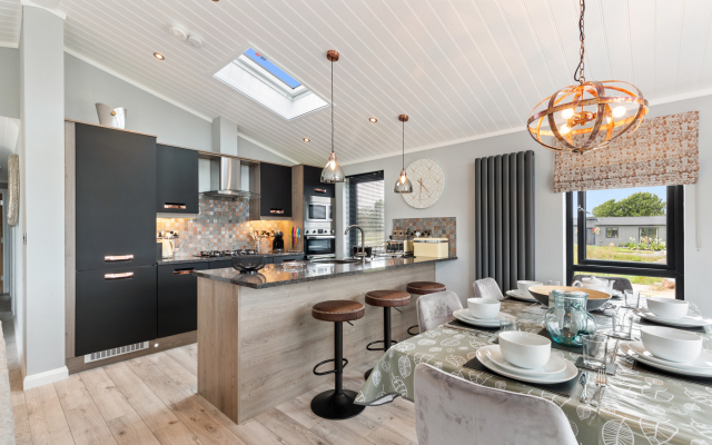 Ael-y-bryn - Luxury Lodge Hot Tub Three En-suite Bedrooms