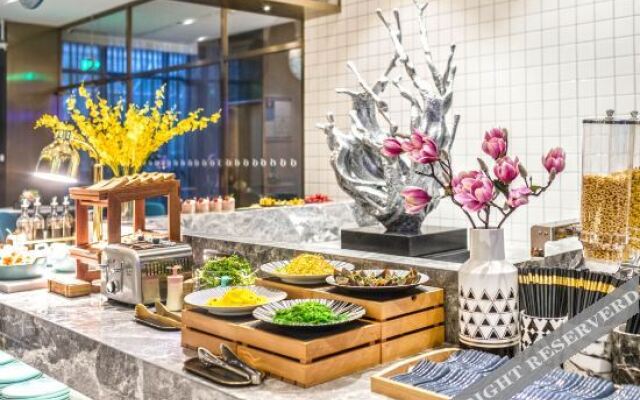 Orange Hotel (Suzhou Dongsha Lake, Xiandai Avenue)