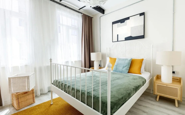 Chic Flat 5 min to Galata Tower in Istiklal Ave