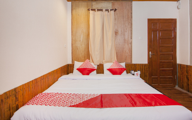 OYO 1543 Sibayak Ncole