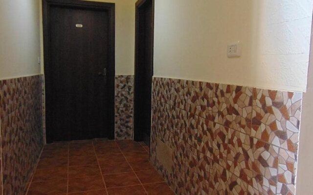 Al-Nujoom Hotel Suites