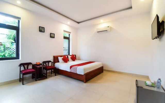OYO 473 Suburban Villa
