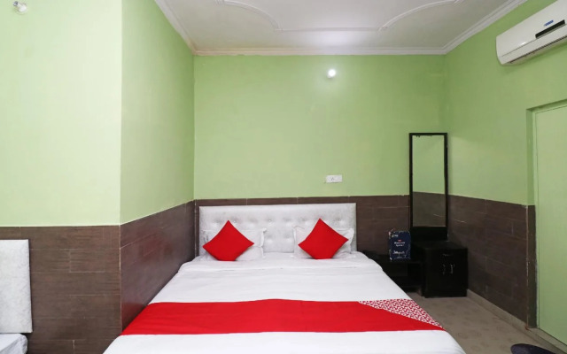Uma Guest House