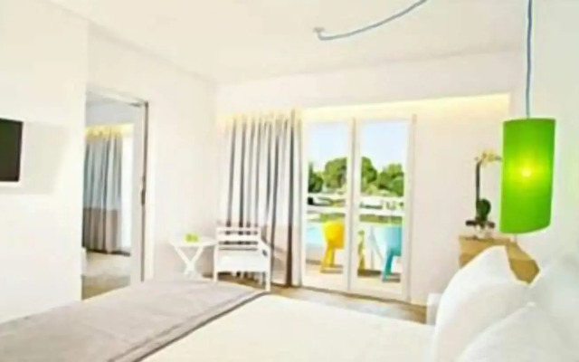 Marathon Beach Resort