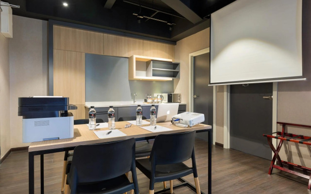 The Granite Luxury Hotel