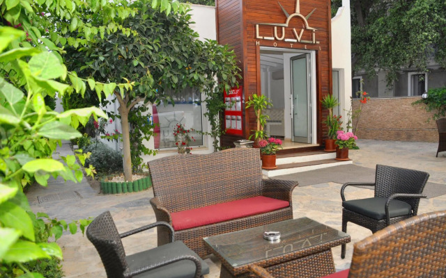 Отель Costa Luvi 