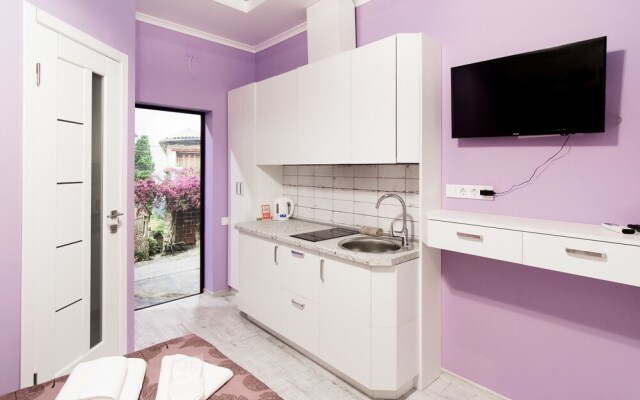 Art Suites on Deribasovskaya 10