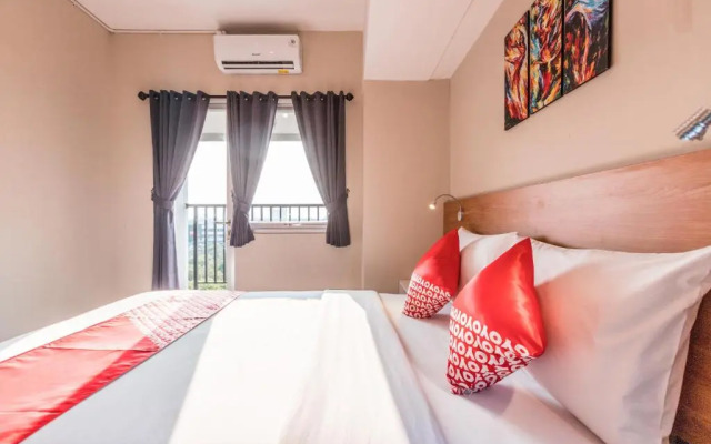 Flagship 750 Mont Blanc