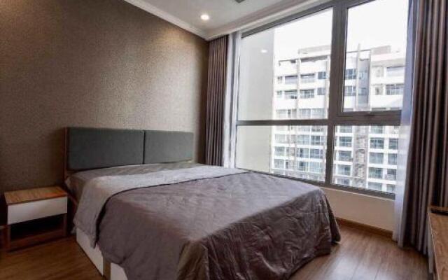 Wow! Home by Christine 3BR Apartment