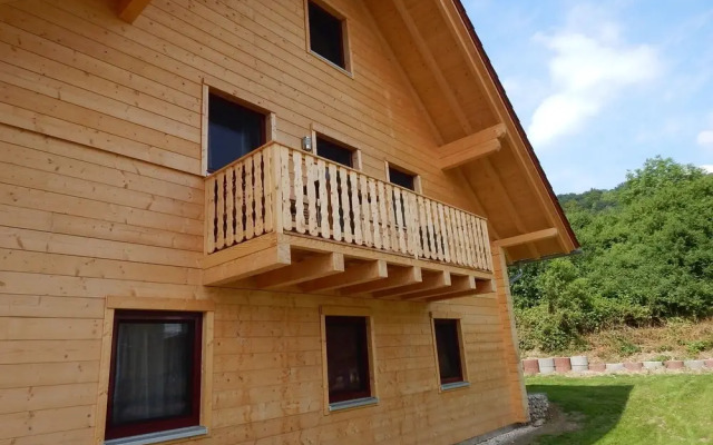 Holzblockhaus Stark
