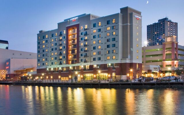 Courtyard by Marriott Gaithersburg Washingtonian Center