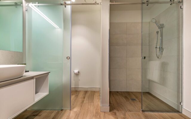 Peppers Silo Launceston