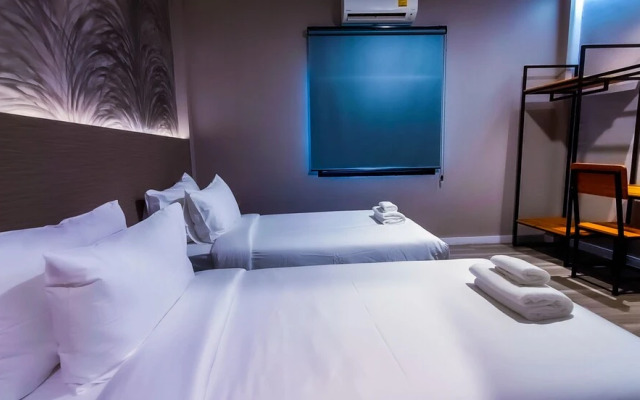 The Riva Vientiane Hotel