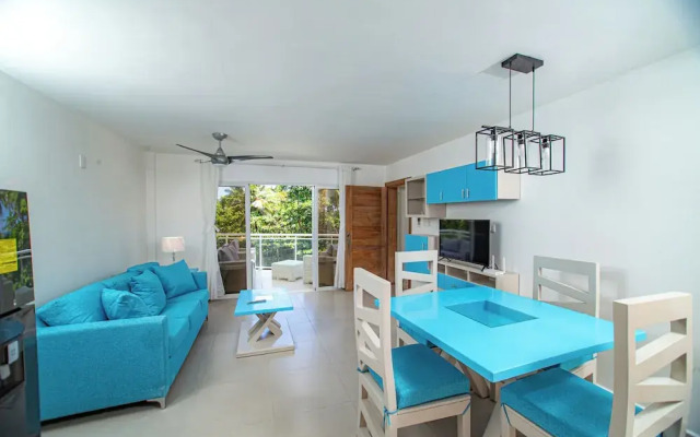 0048 Affordable Condo in the Beach