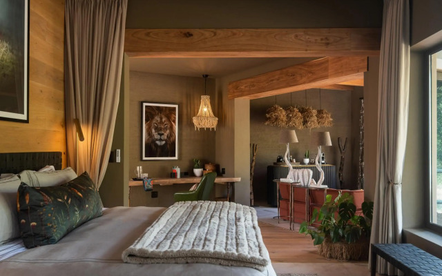 Lush Private Game Lodge