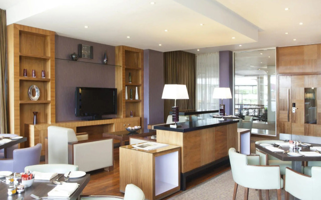 Crowne Plaza Reading