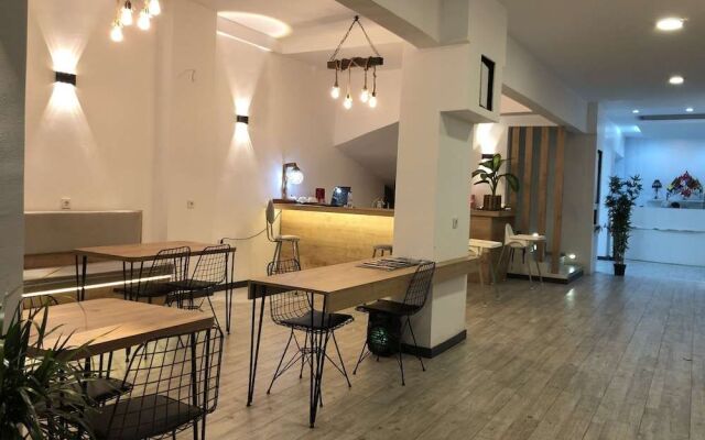Ege Pearl Hotel