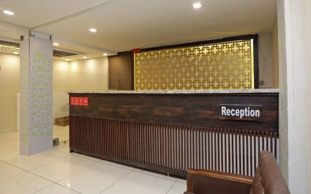 OYO 13134 Grand Regency