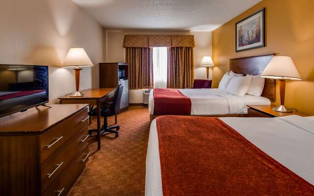 Best Western Lakewood Inn