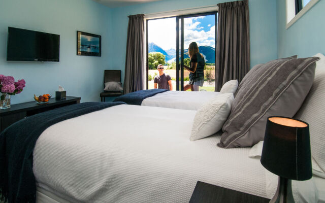 Glenorchy Peaks B&B