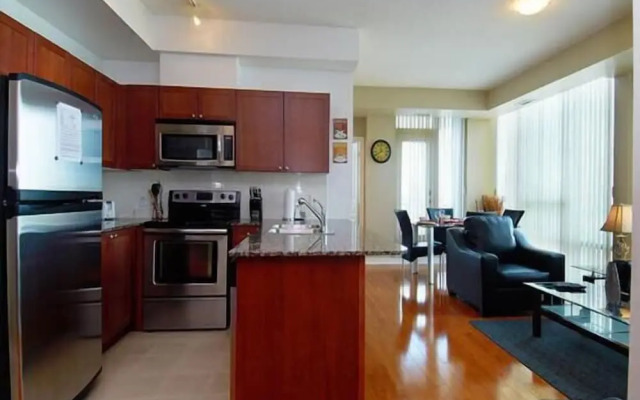 WhiteHall Suites - Mississauga