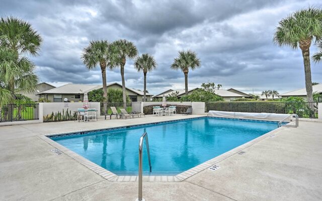 Grill, Lanai & Pool Access: Charming Sebring Villa