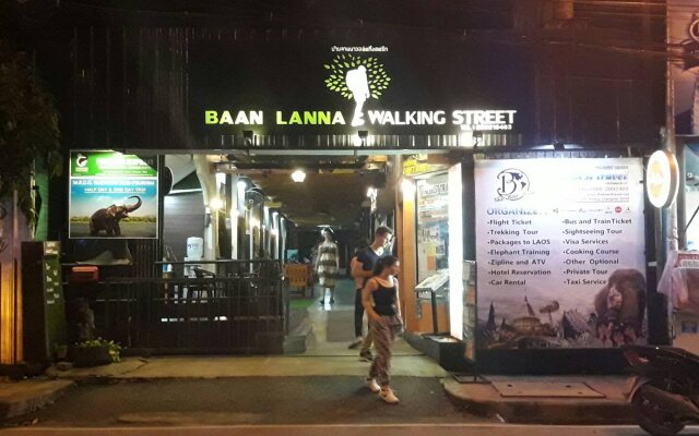 Baan Lanna Walking Street - Hostel