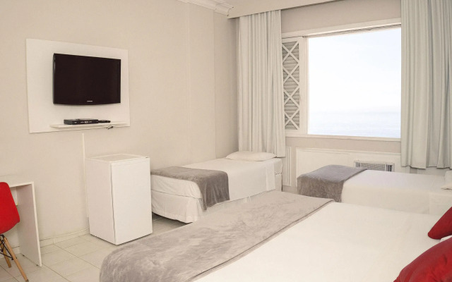 CLH Suites Domingos Ferreira