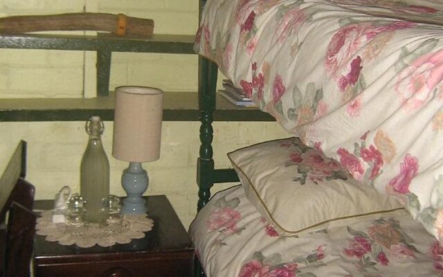 Hamilton Heritage Bed  Breakfast