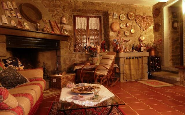 Casa Dina
