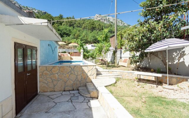 Stunning Home in Omis With Outdoor Swimming Pool, Wifi and 3 Bedrooms