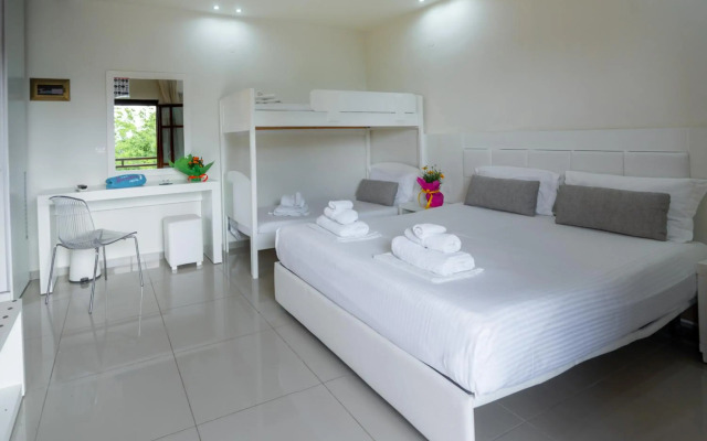 Hotel Macedon