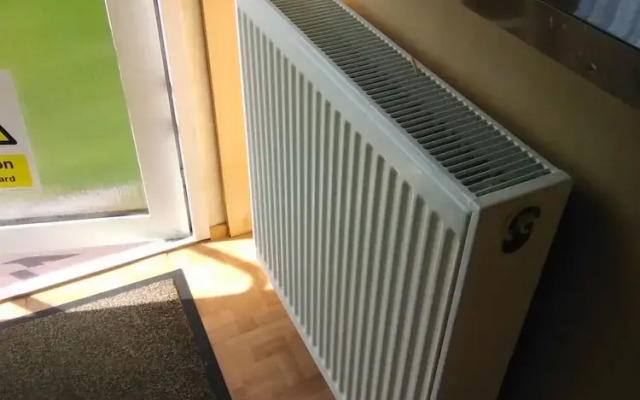 Inviting 3 Bedrooms Caravan gas Central Heating