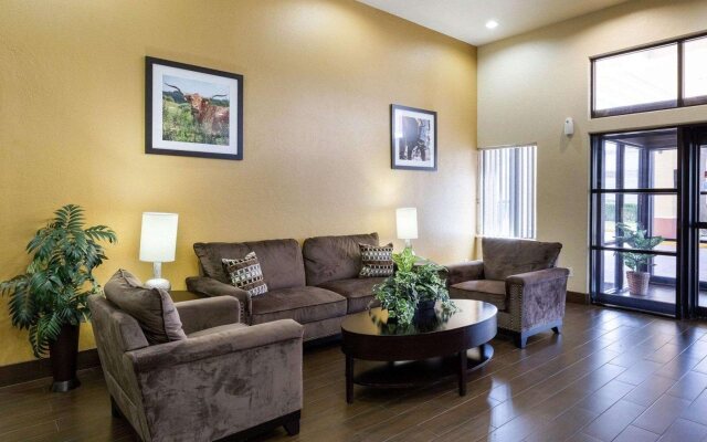 Quality Suites Houston NW Cy-Fair